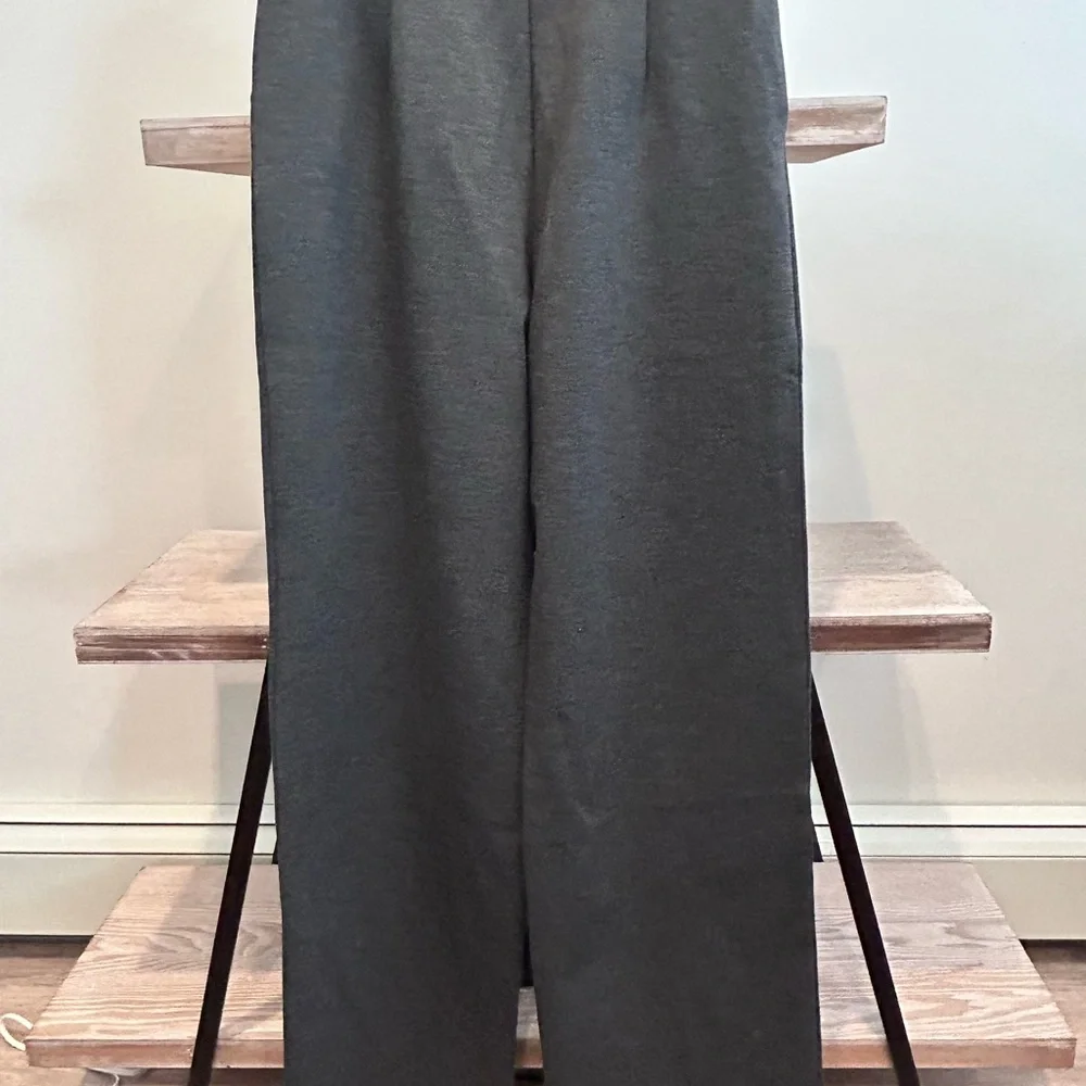 Women’s Gray Dress Pants High Waist Wide-Leg - Picture 3 of 3